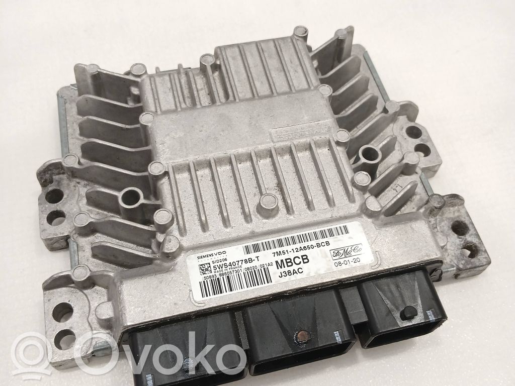 Ford Focus Engine control unit/module 