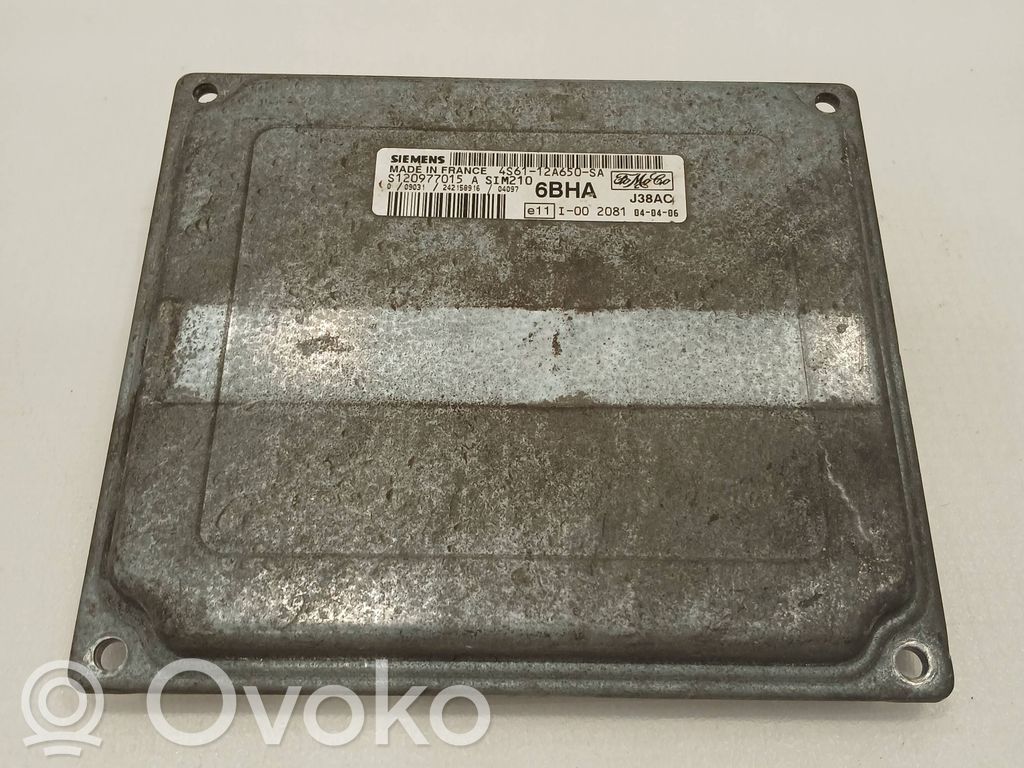 Ford Fiesta Engine control unit/module 