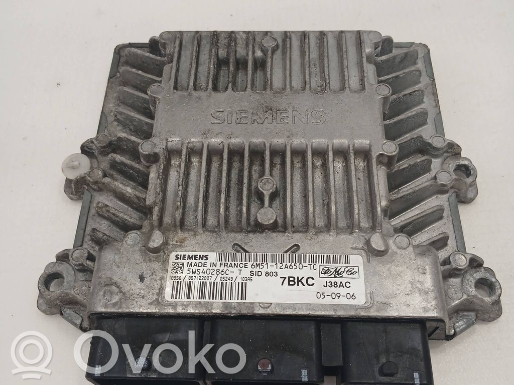 Ford Focus Engine control unit/module 