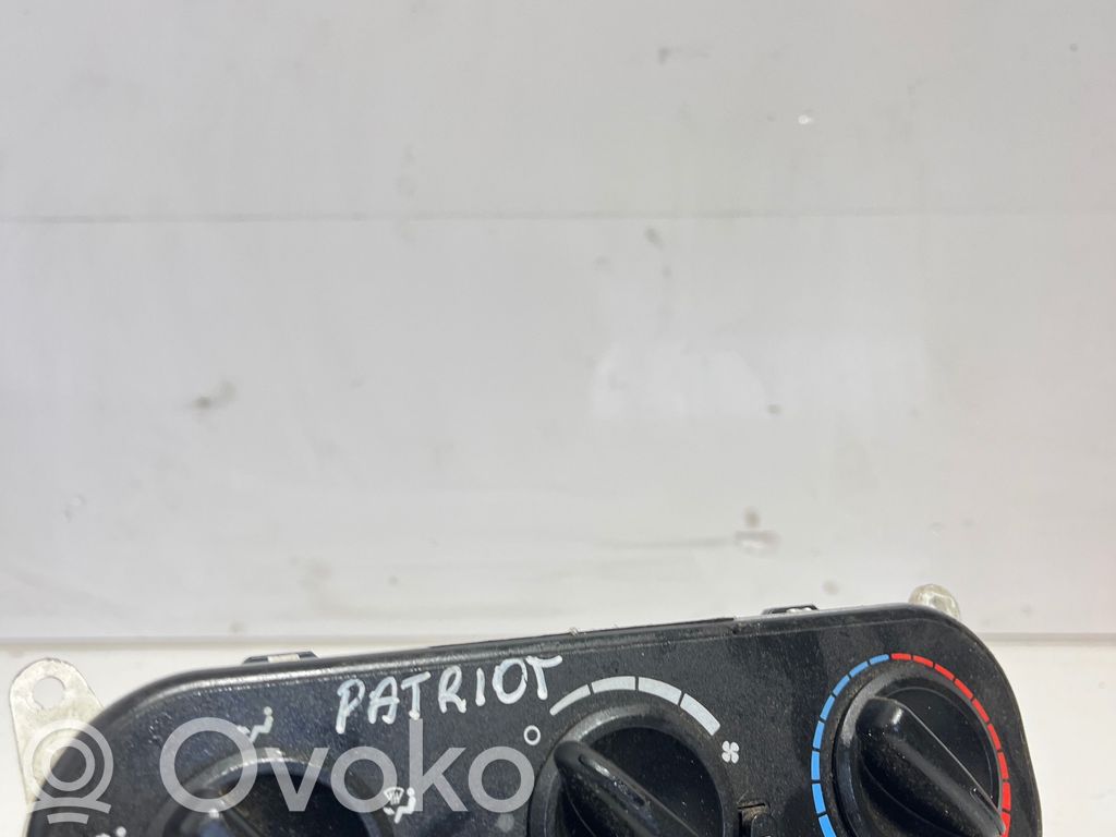 Jeep Patriot Climate control unit 