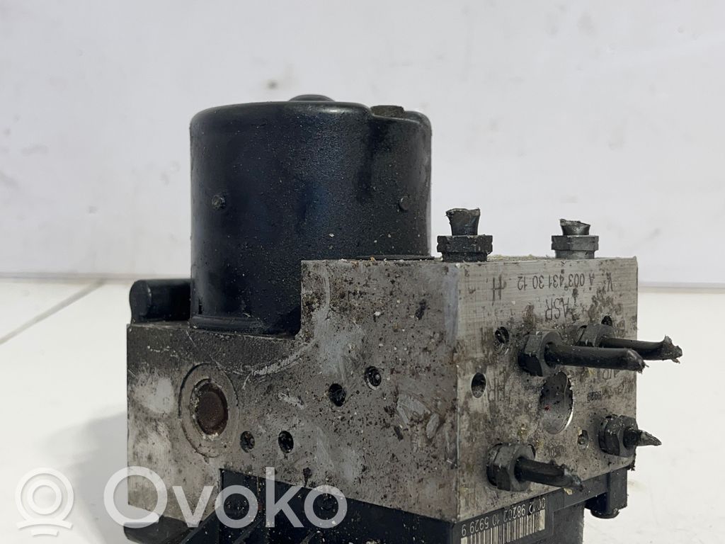 Mercedes-Benz E W210 ABS Pump 