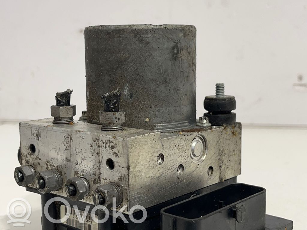 Peugeot 5008 ABS bloks 
