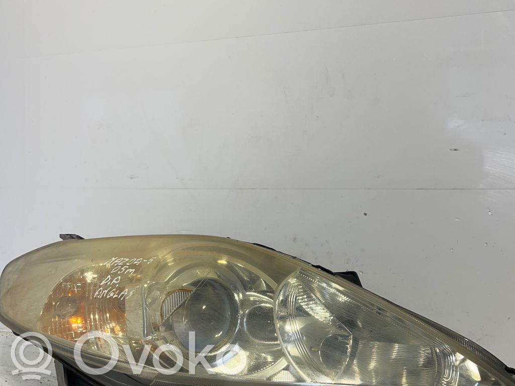 Mazda 5 Headlight/headlamp 