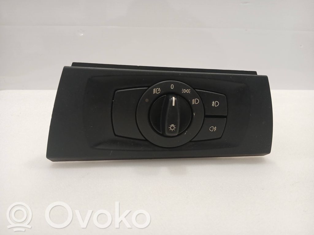 Lukturu slēdzis   6932796,3006121016,33600201