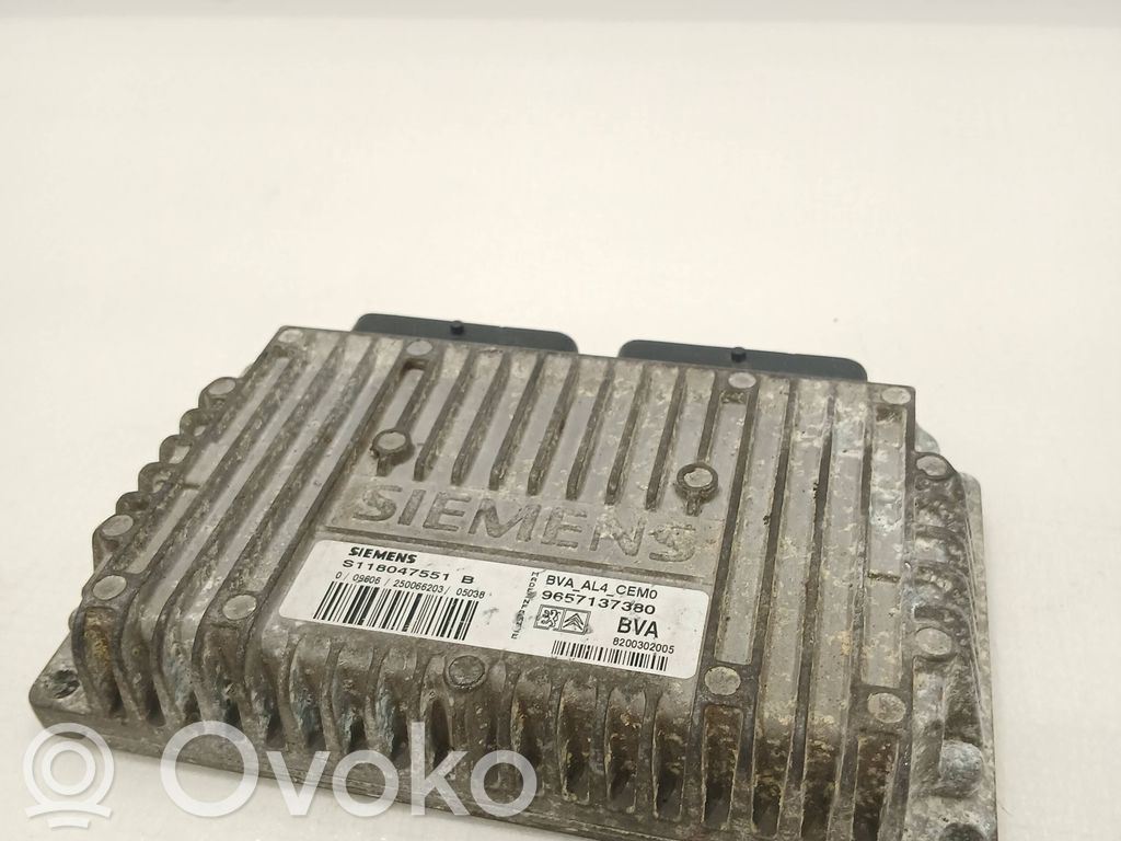 Peugeot 206 Gearbox control unit/module 