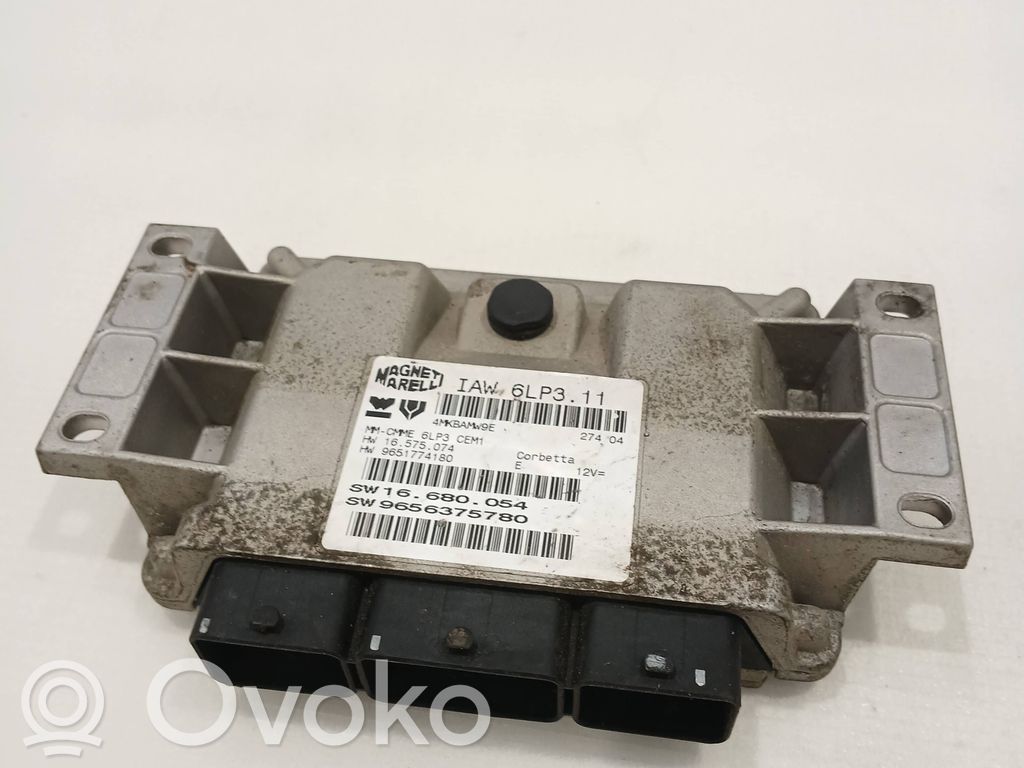 Peugeot 407 Engine control unit/module 
