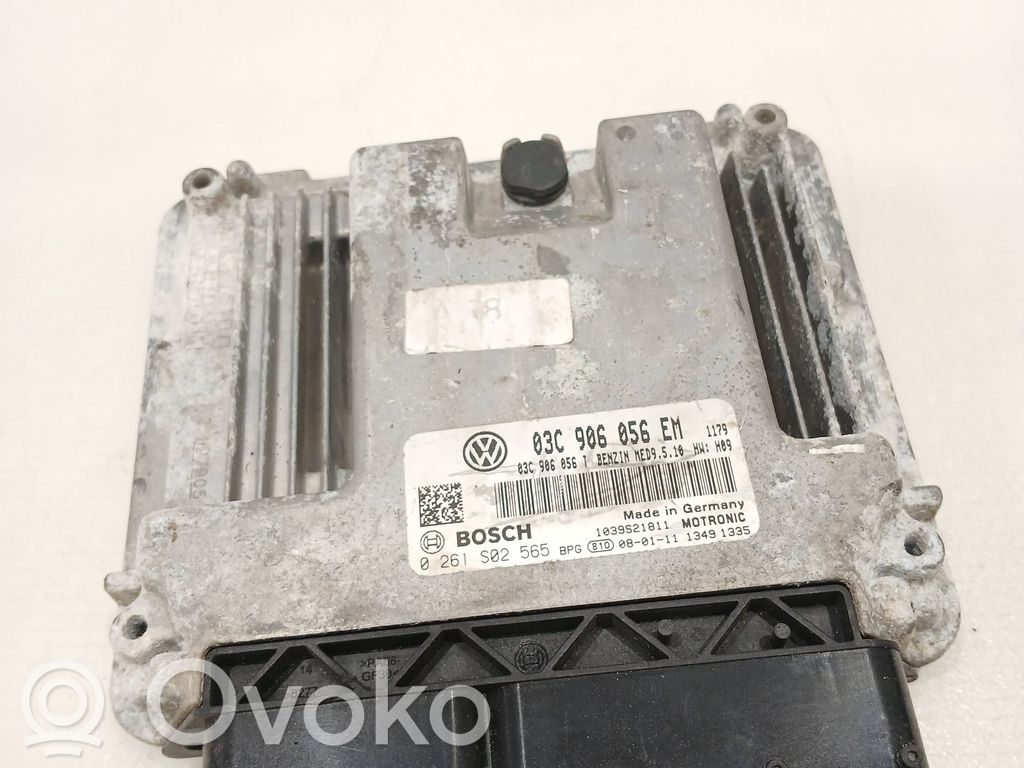 Volkswagen Golf V Engine control unit/module 