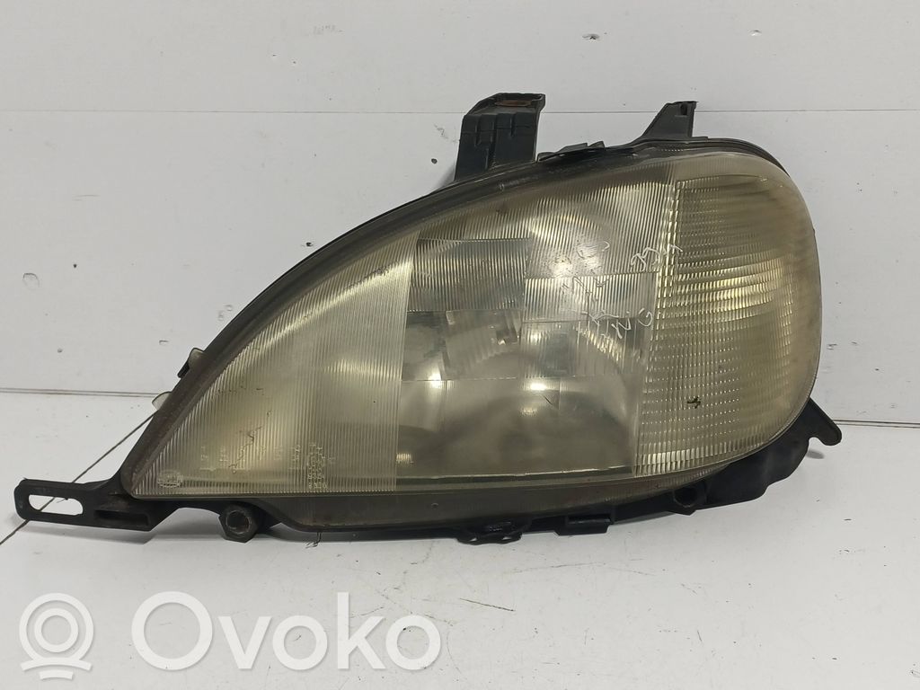 Mercedes-Benz ML W163 Lampa przednia 