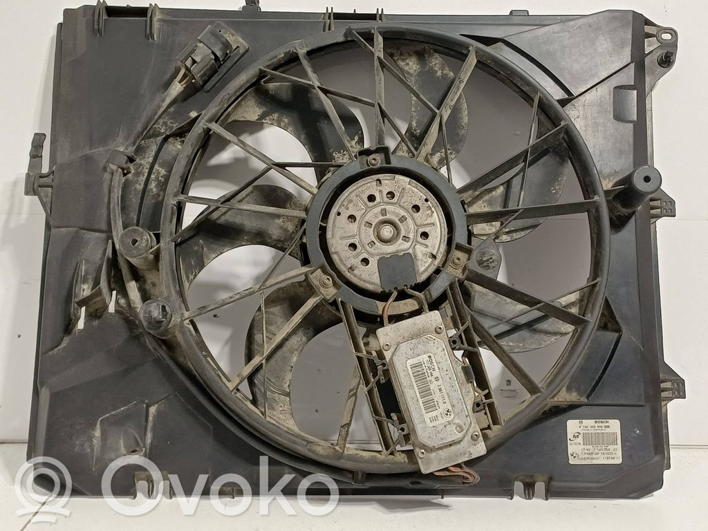 BMW 3 E90 E91 Elektrinis radiatorių ventiliatorius 