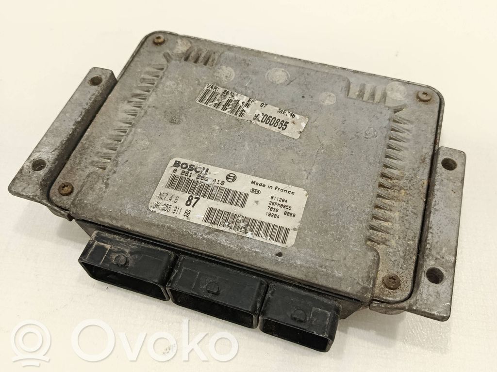 Peugeot 607 Engine control unit/module 