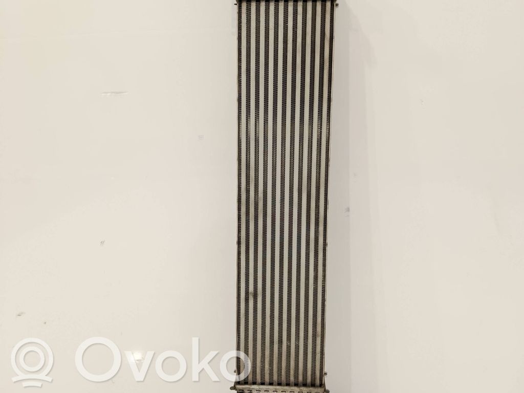 Volvo V40 Interkūlerio radiatorius 