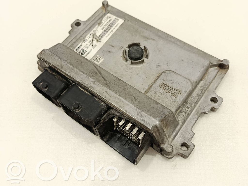 Peugeot 2008 I Engine control unit/module 