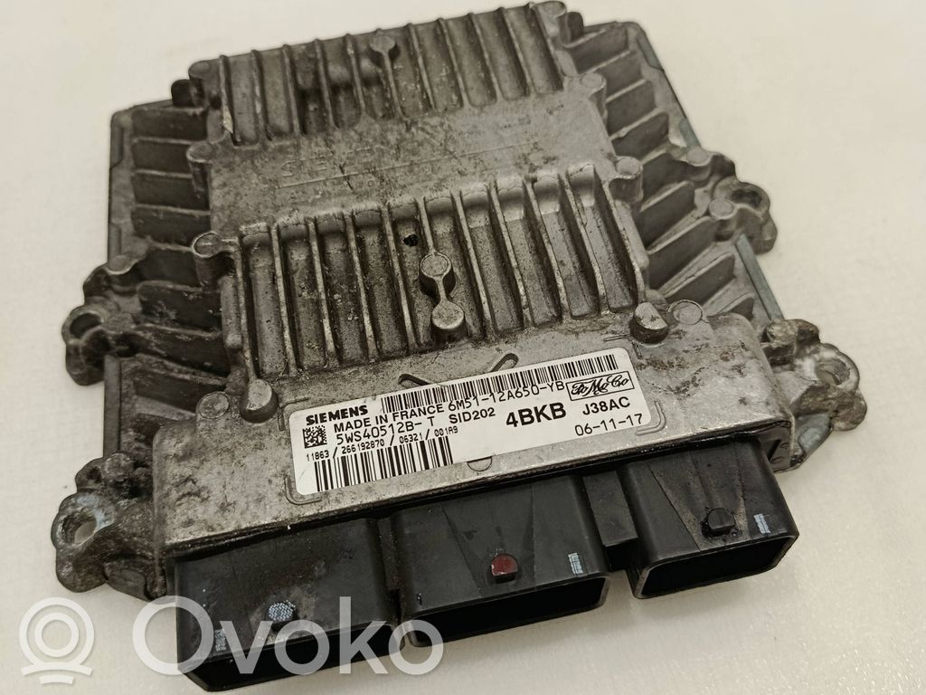 Ford Focus Engine control unit/module 