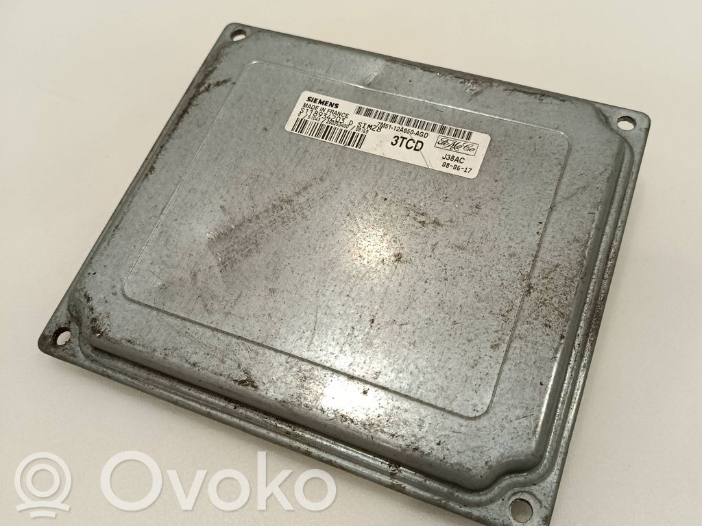 Ford Focus Engine control unit/module 