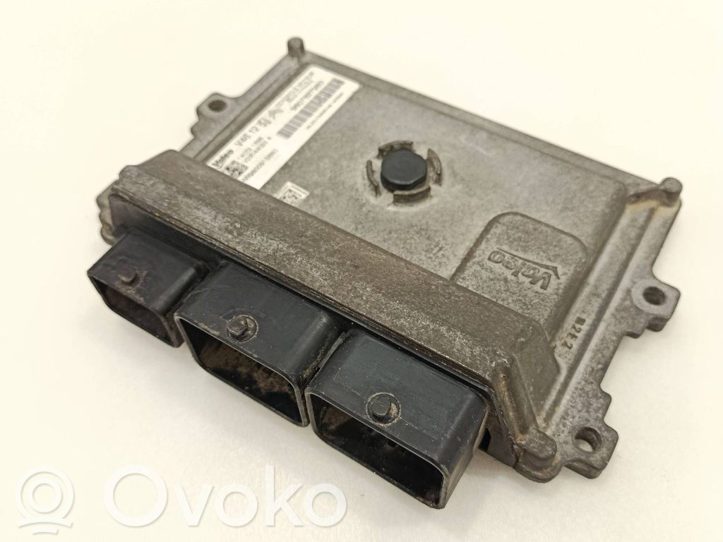 Peugeot 208 I Engine control unit/module 