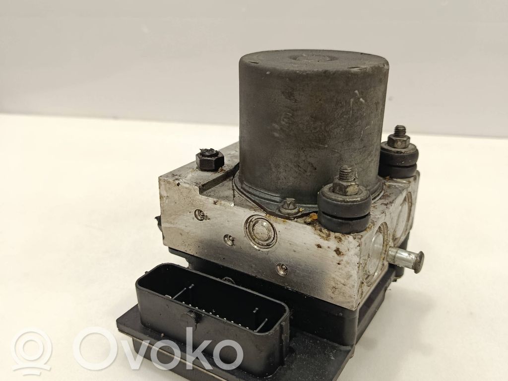 Audi A4 S4 B7 8E 8H ABS bloks 