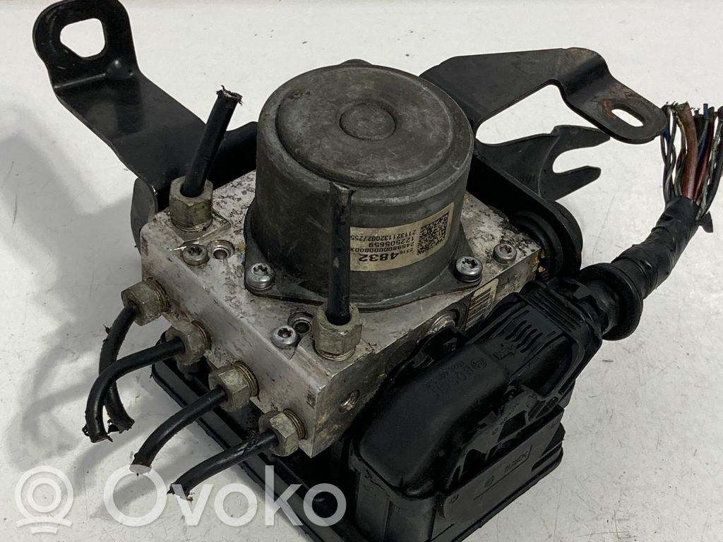 Opel Insignia A ABS Blokas 