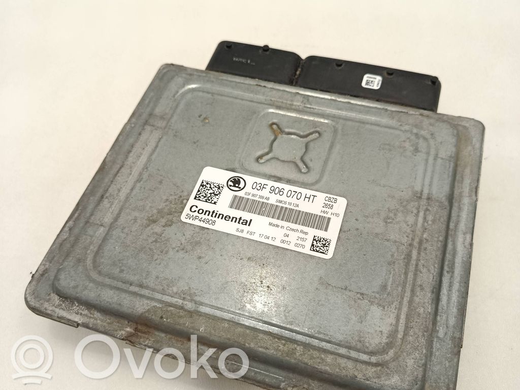 Skoda Octavia Mk2 (1Z) Engine control unit/module 