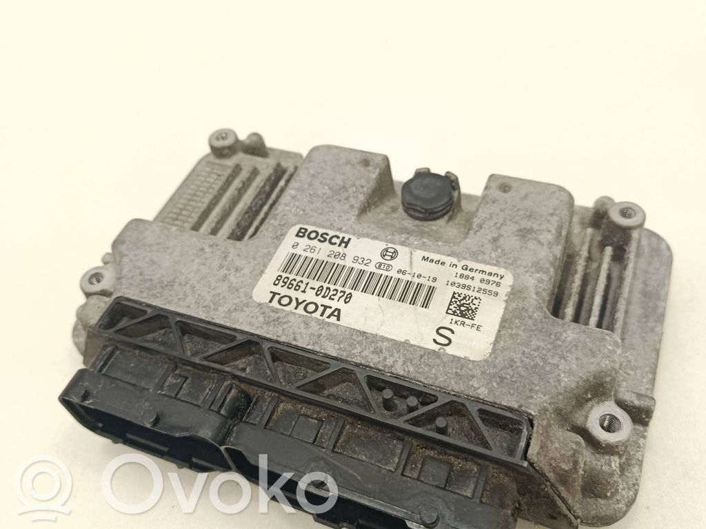 Toyota Yaris Engine control unit/module 