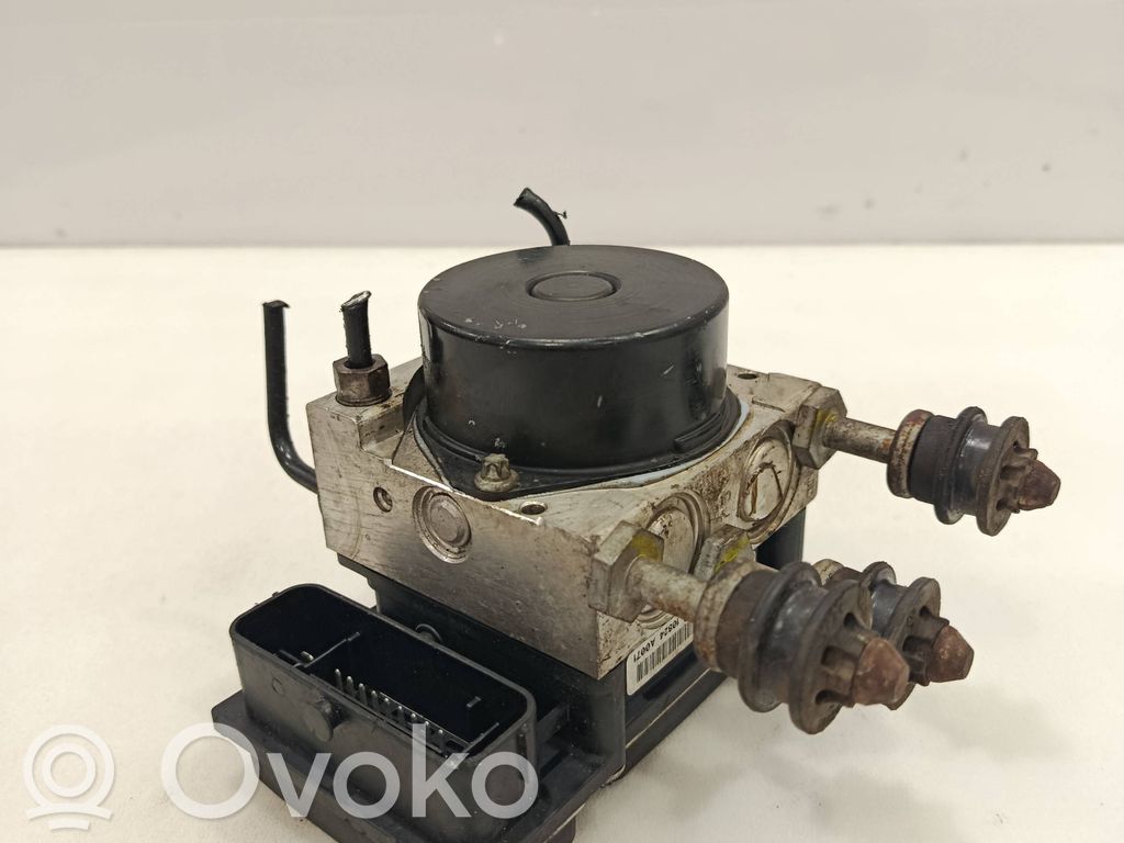 Skoda Fabia Mk2 (5J) ABS-pumppu 