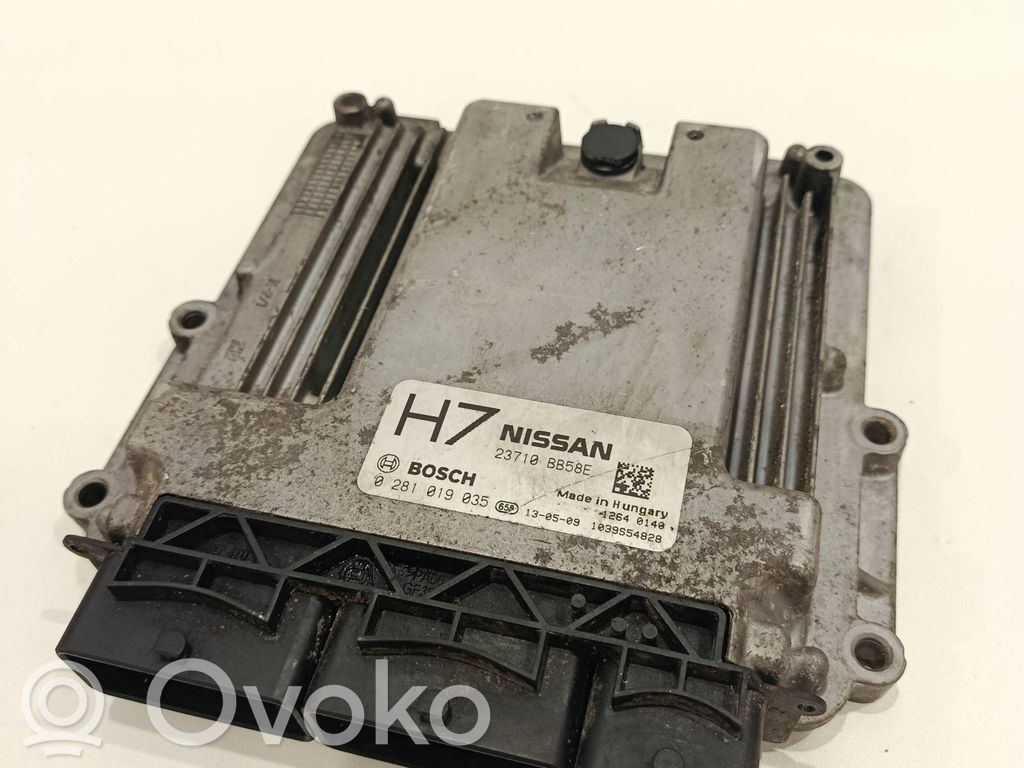 Nissan Qashqai Engine control unit/module 