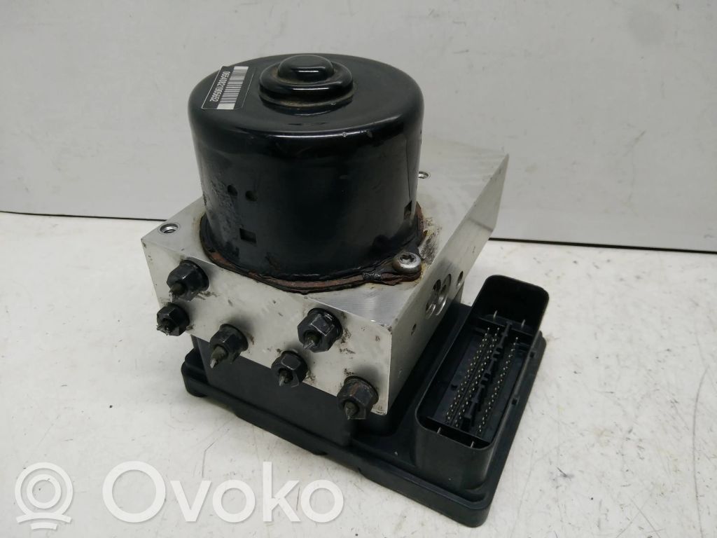 Seat Alhambra (Mk1) ABS bloks 