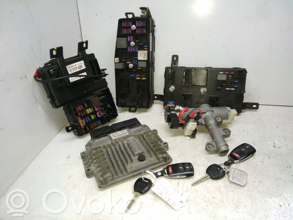KIA Carnival Engine ECU kit and lock set 