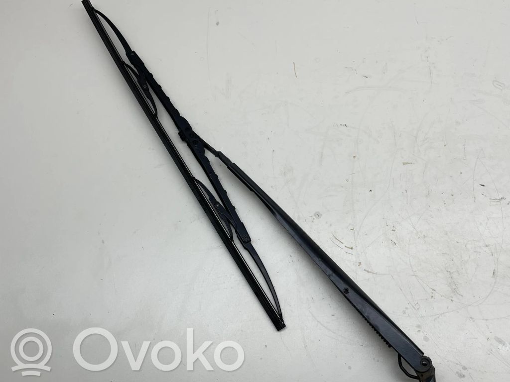 Lexus IS 220D-250-350 Wischerarm vorne 