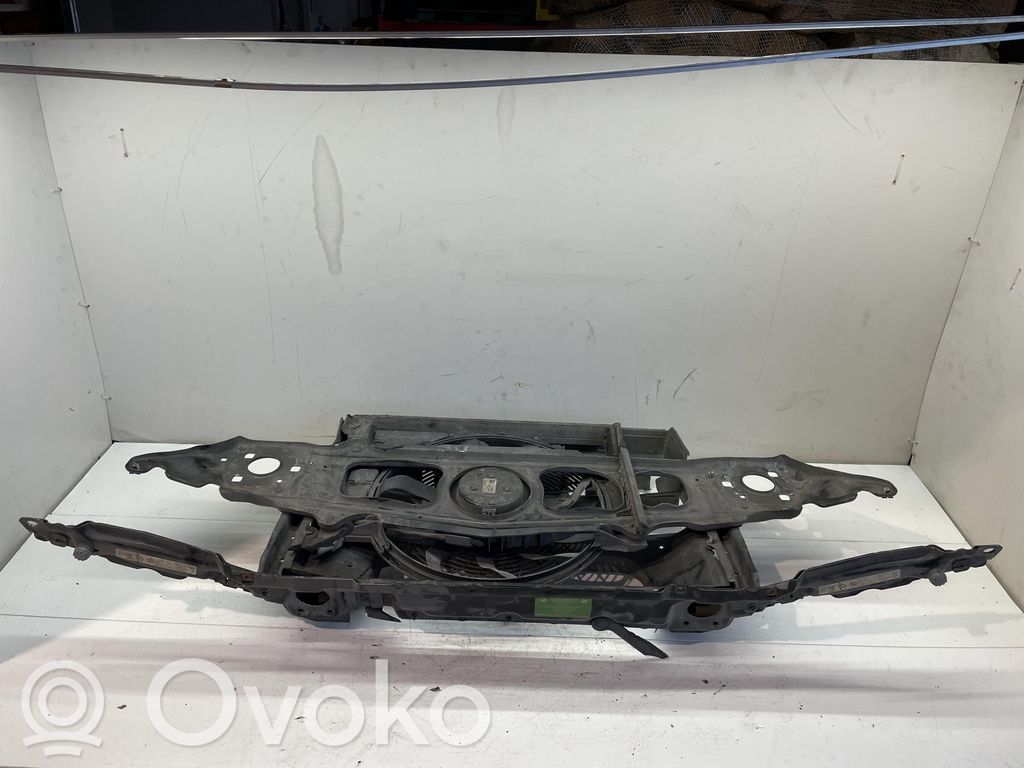 BMW 5 E39 Jäähdyttimen jäähdytinpuhallin 