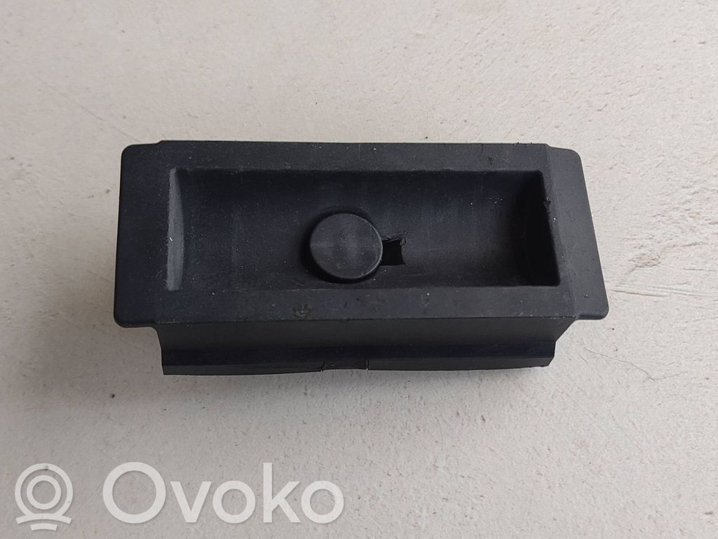 Audi A6 C7 Jacking socket point 