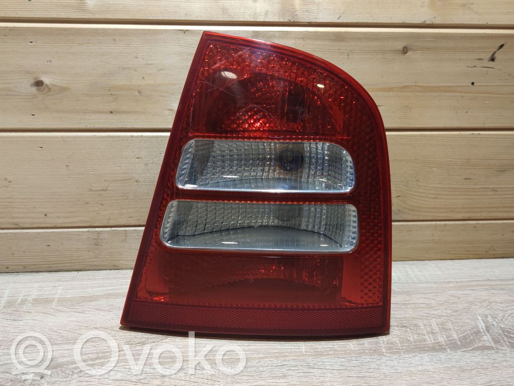 Skoda Octavia Mk1 (1U) Lampa tylna 
