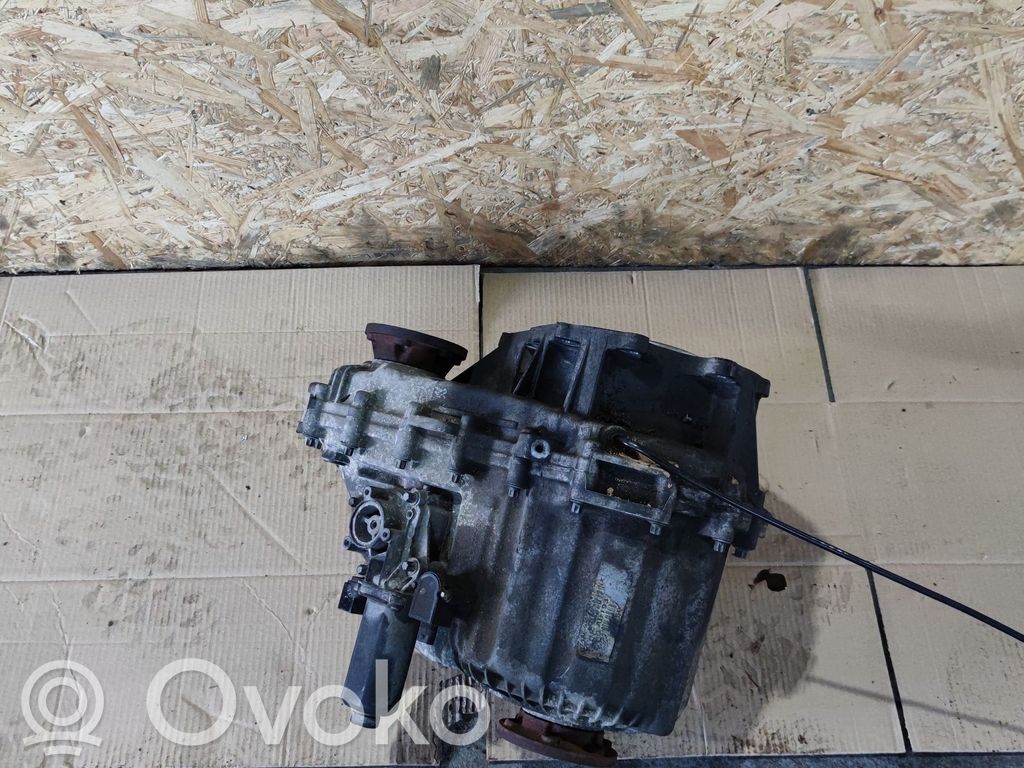 Skrzynia rozdzielcza / Reduktor   8452227091