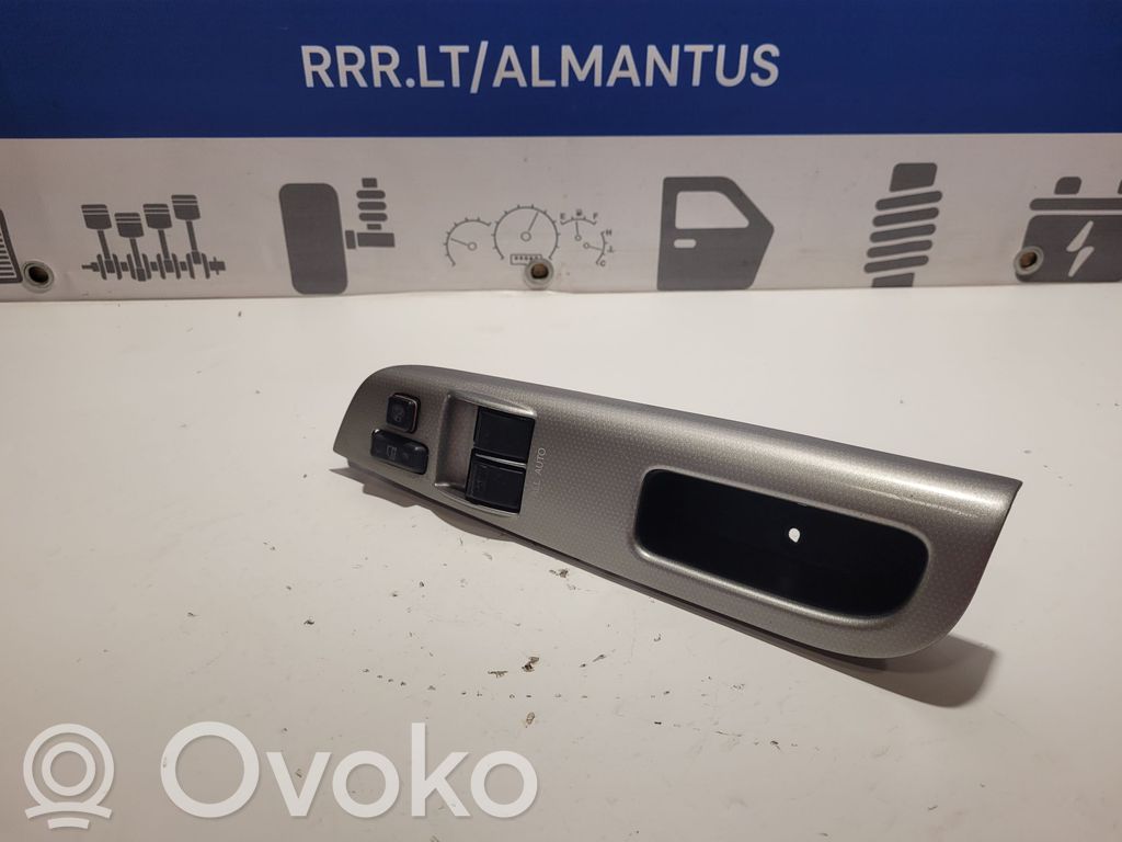 Toyota Corolla E120 E130 Electric window control switch 