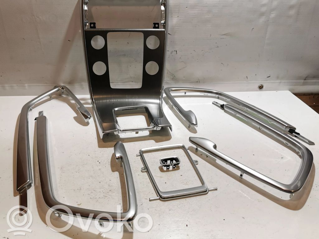 Panel trim   8632427,8635848,8635882