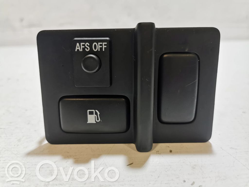 Lexus RX 300 Fuel tank opening switch 