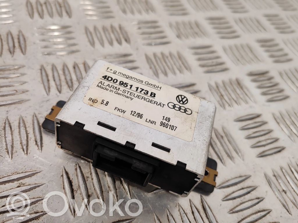 Audi A4 S4 B5 8D Alarm control unit/module 