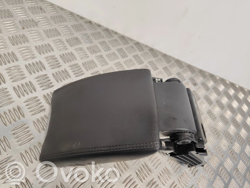 Volvo V60 Reposabrazos 