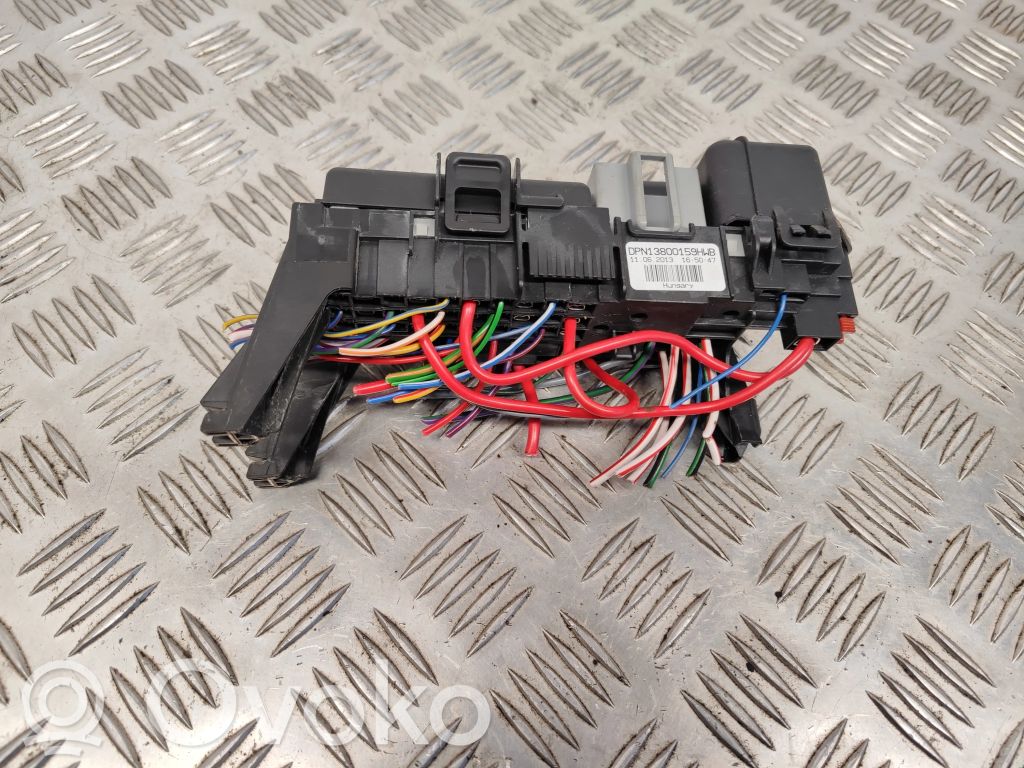 Volvo V60 Fuse module 