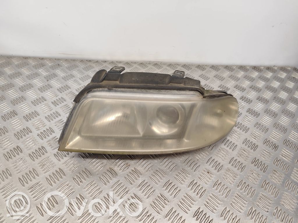 Audi A4 S4 B5 8D Headlight/headlamp 
