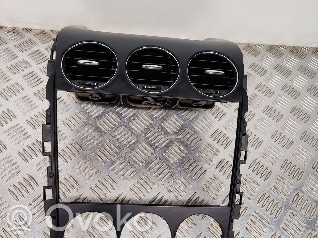Mazda CX-7 Griglia di ventilazione centrale cruscotto 