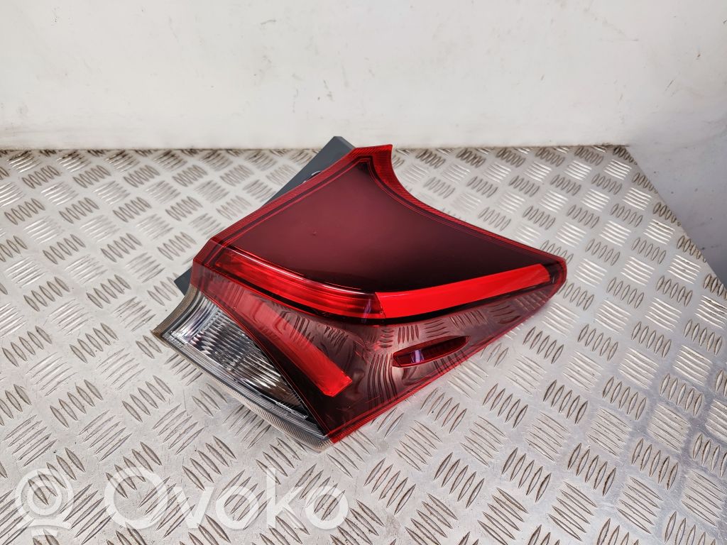 Rear/tail lights   02343