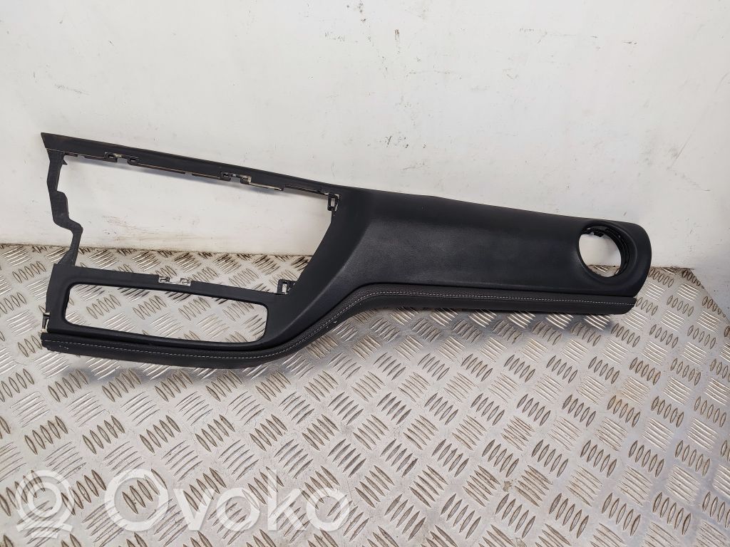 Panel trim   5540302230