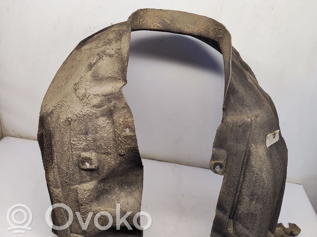 Volvo V60 Apakšspārns 