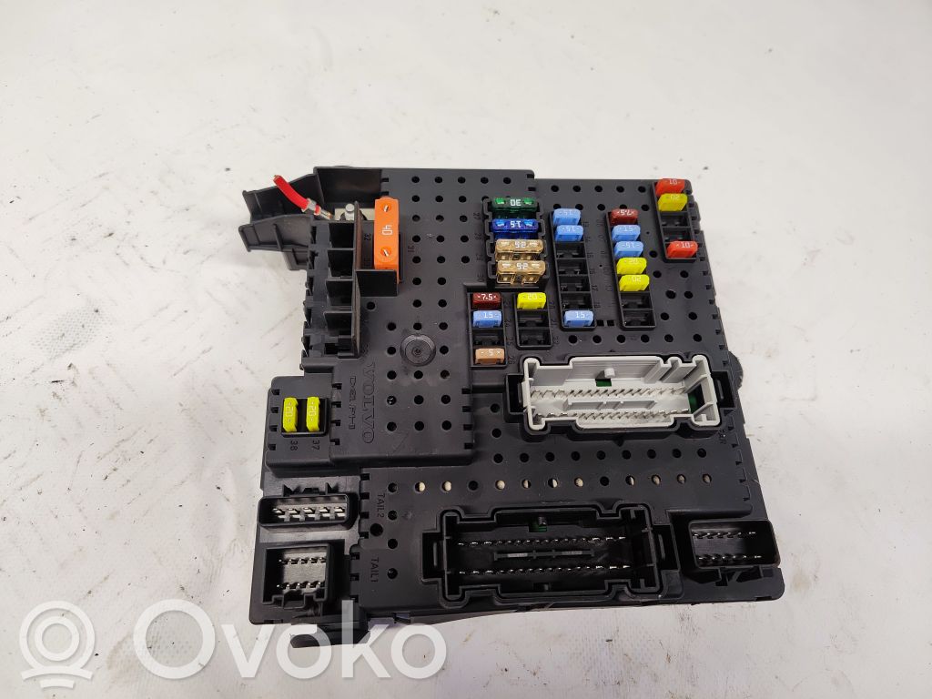 Módulo de fusible   30786646
