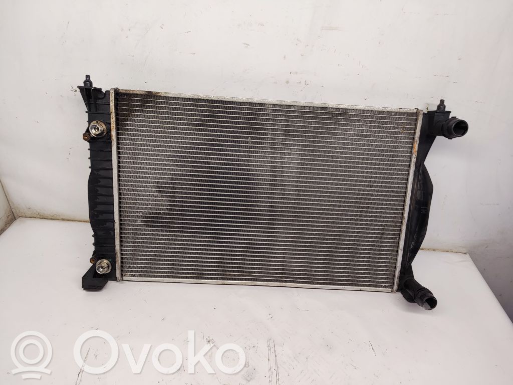 Audi A4 S4 B7 8E 8H Radiador del refrigerante 