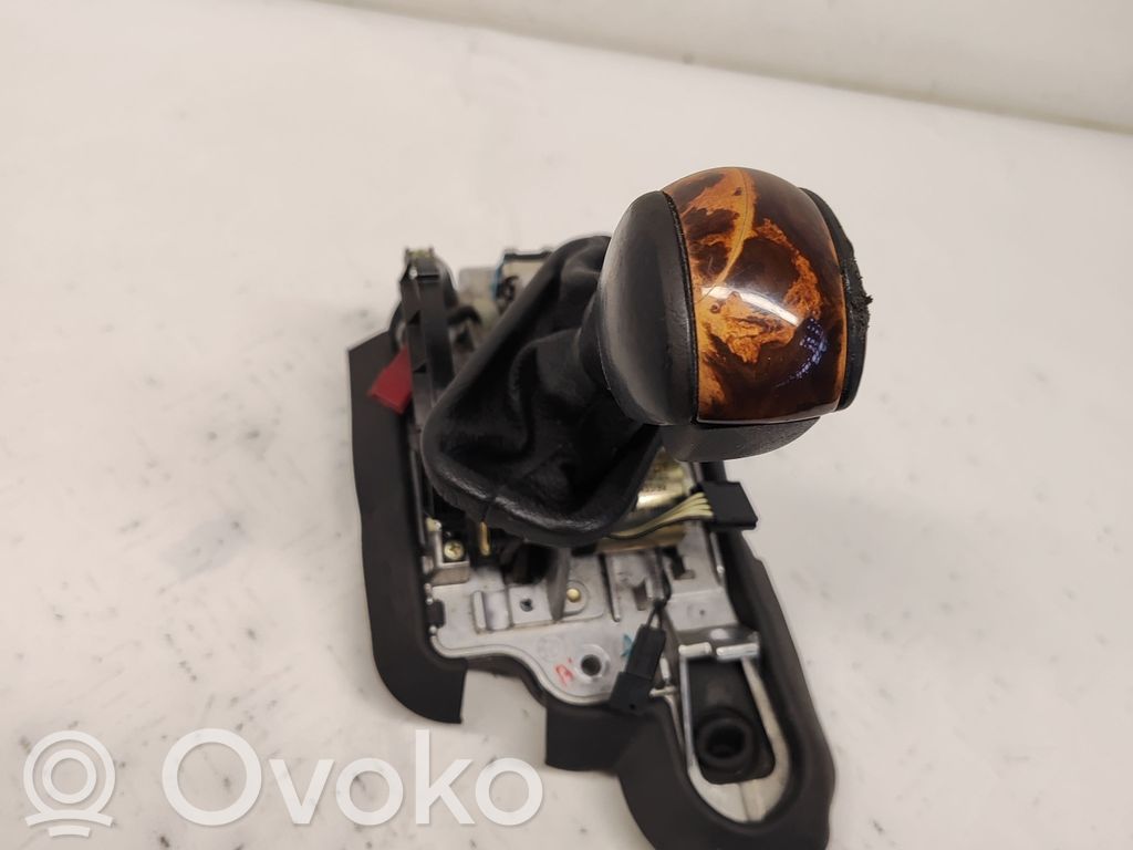 BMW 5 E39 Gear shifter/selector 