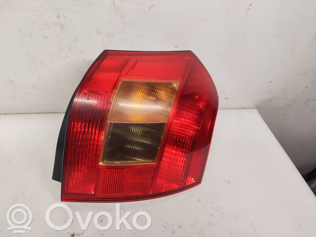 Toyota Corolla E120 E130 Rear/tail lights 