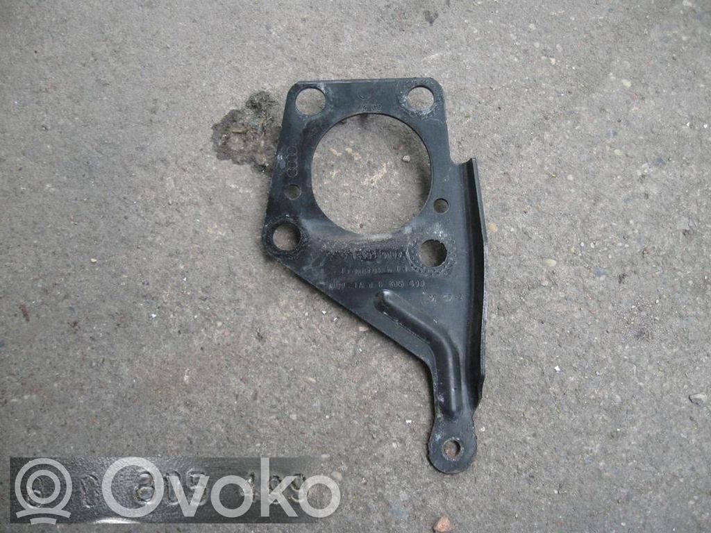 Audi A4 S4 B6 8E 8H Etupuskurin tukipalkki 