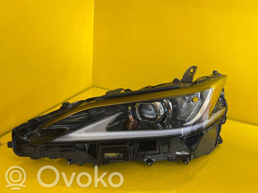 Lexus ES 300h (6th Gen) Scheinwerfer 