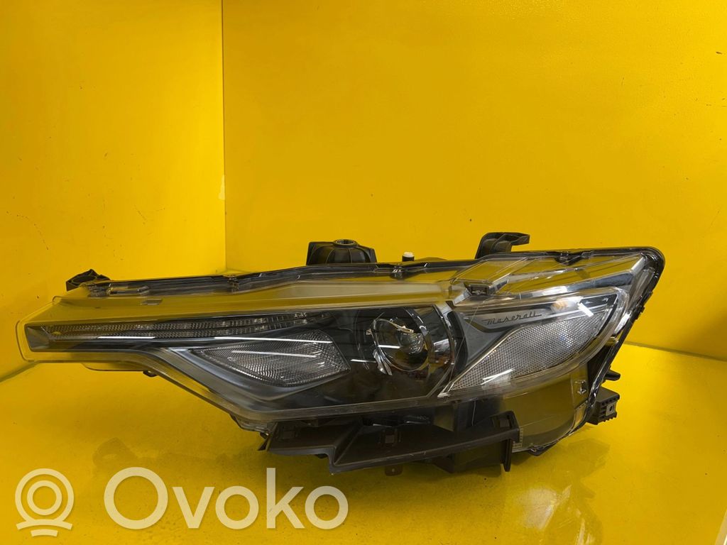 Maserati Levante Faro delantero/faro principal 